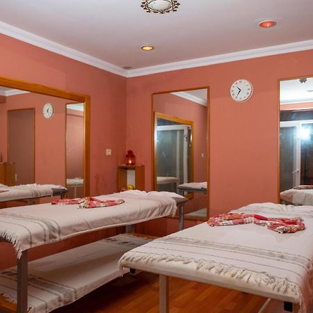 Sea Breeze Hotel And Apartments Олудениз Екстериор снимка