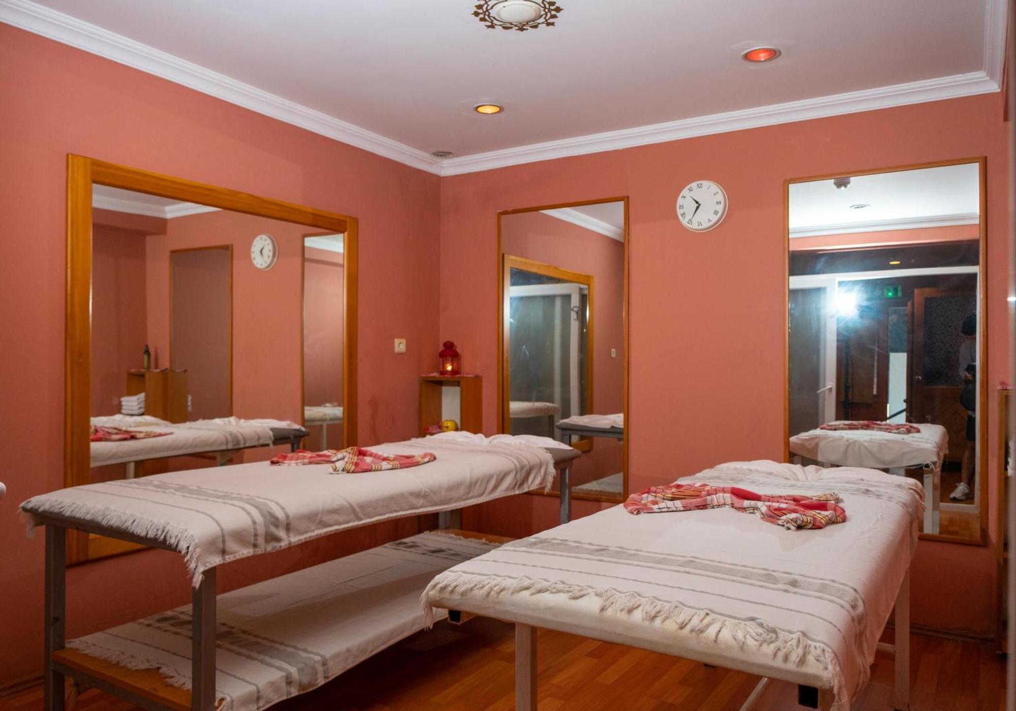 Sea Breeze Hotel And Apartments Олудениз Екстериор снимка