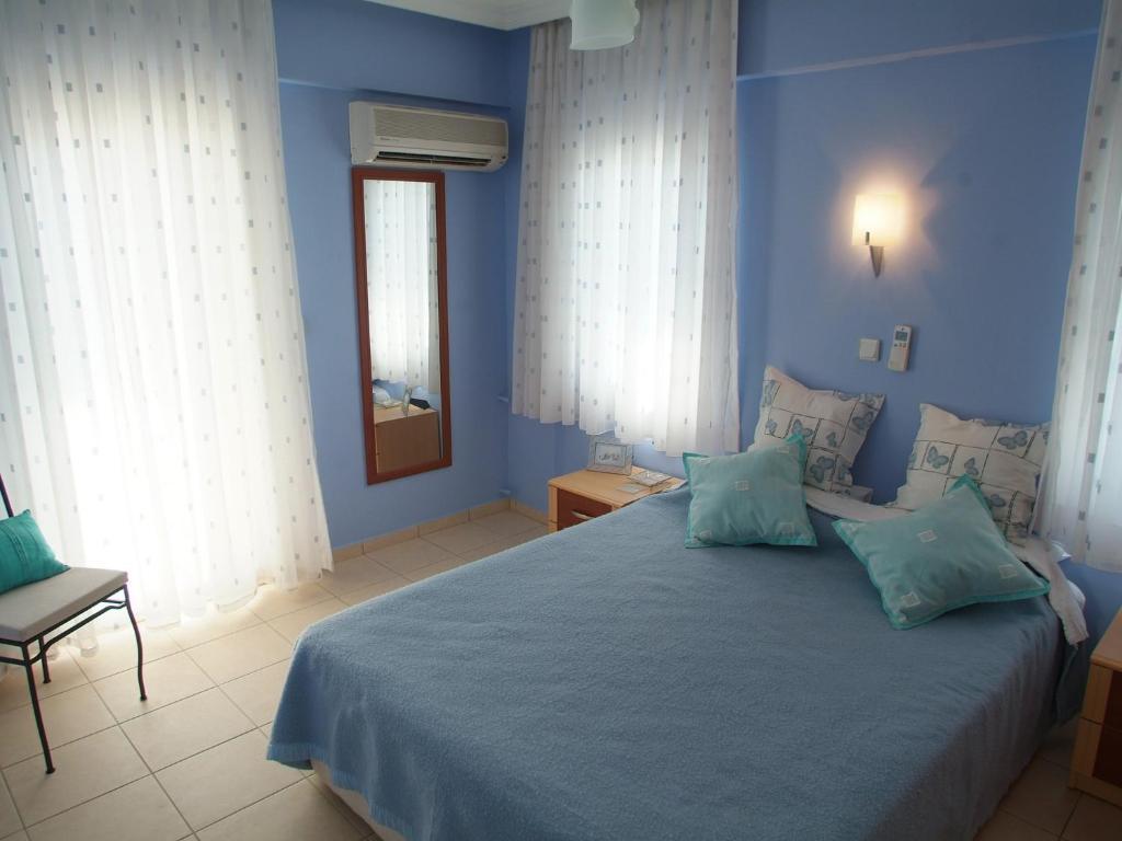 Sea Breeze Hotel And Apartments Олудениз Стая снимка