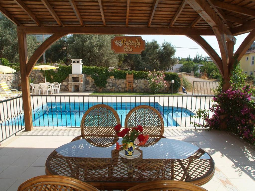 Sea Breeze Hotel And Apartments Олудениз Стая снимка